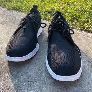 AMALI MEN’S EUC LOW TOP CASUAL MOC TOE SNEAKER - Sz 10 NWOT